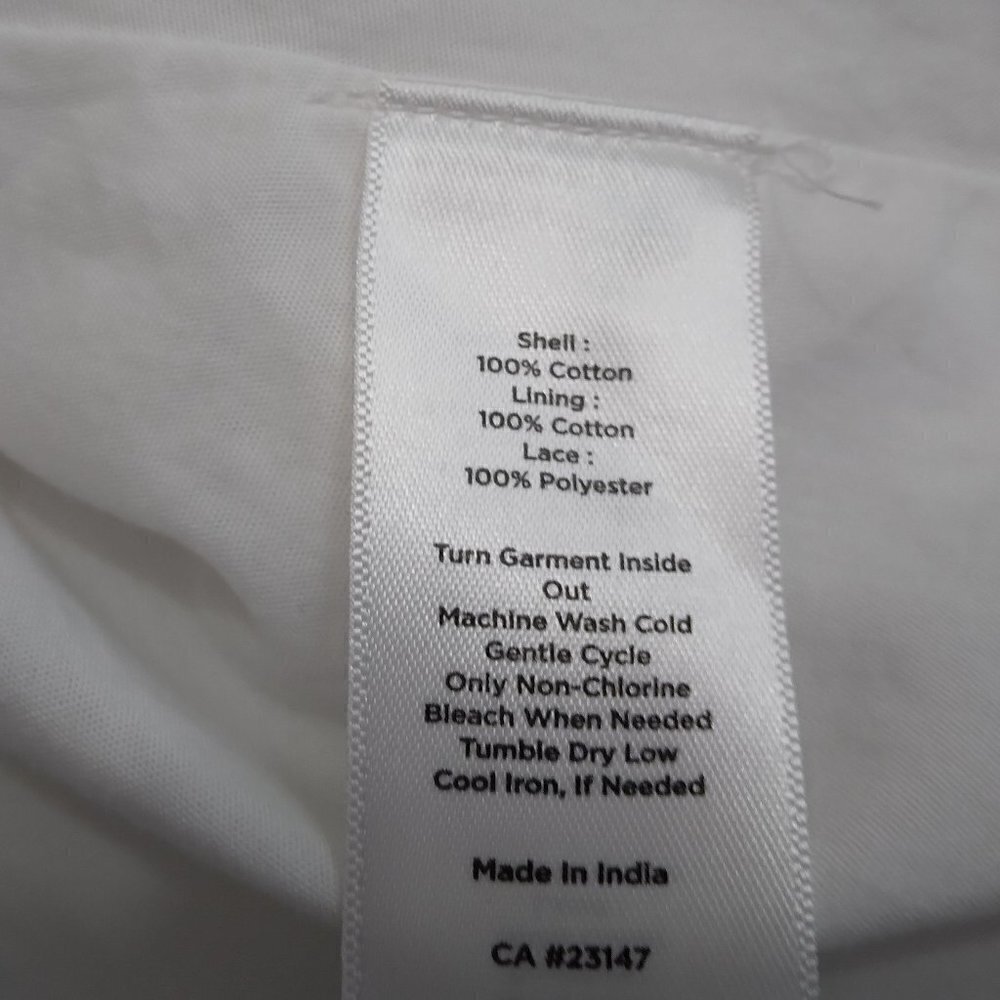 Talbots | White Cotton Lace  Patterned Flared Skirt |  Size 4 - Picture 10 of 10